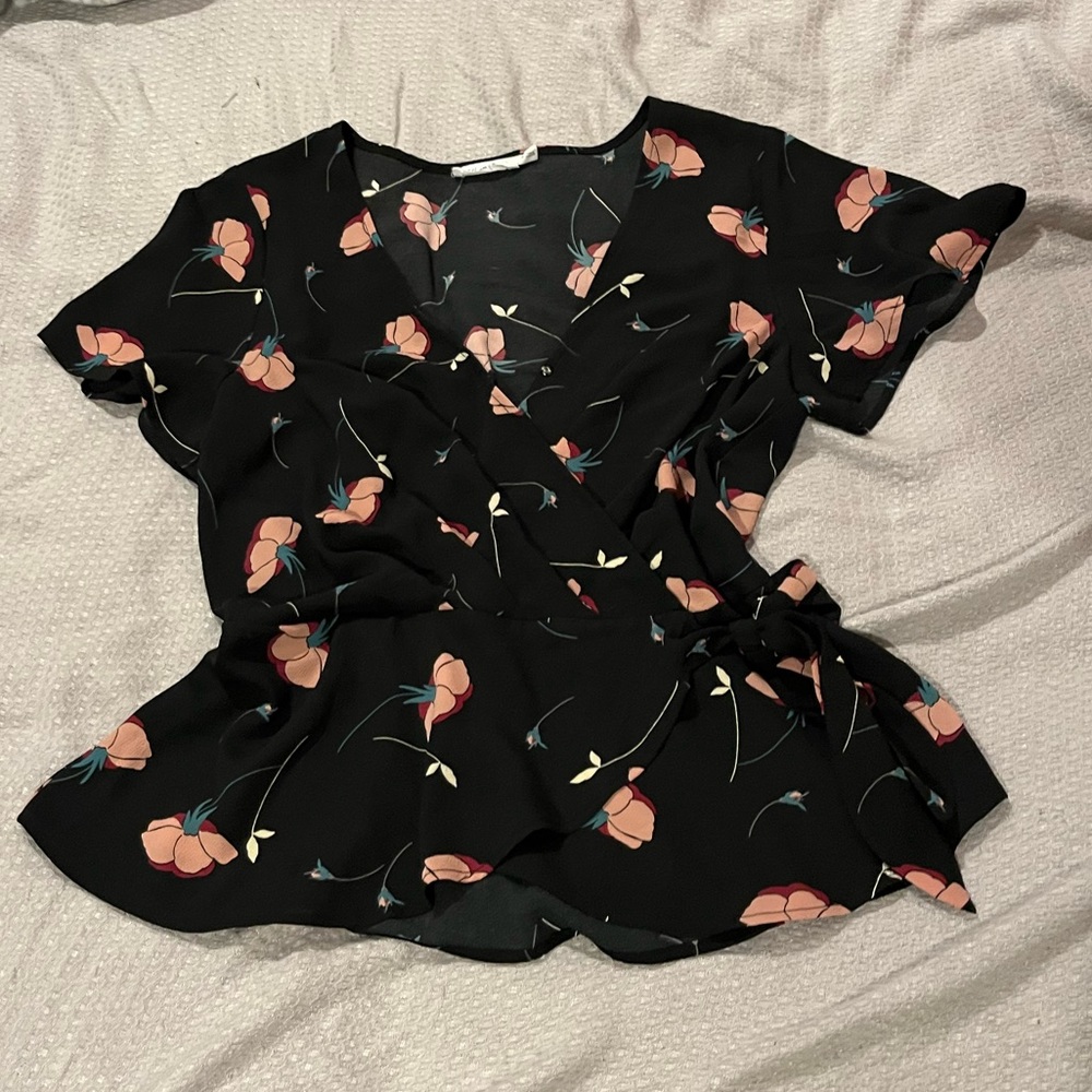 Peplum floral top from stitch fix! Very cute for work or casual!